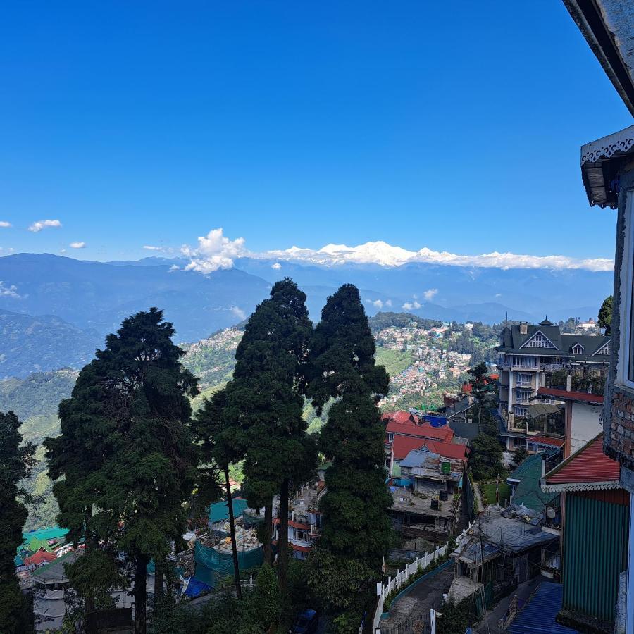 Darjeeling Heights - A Boutique Mountain View Homestay Exterior photo