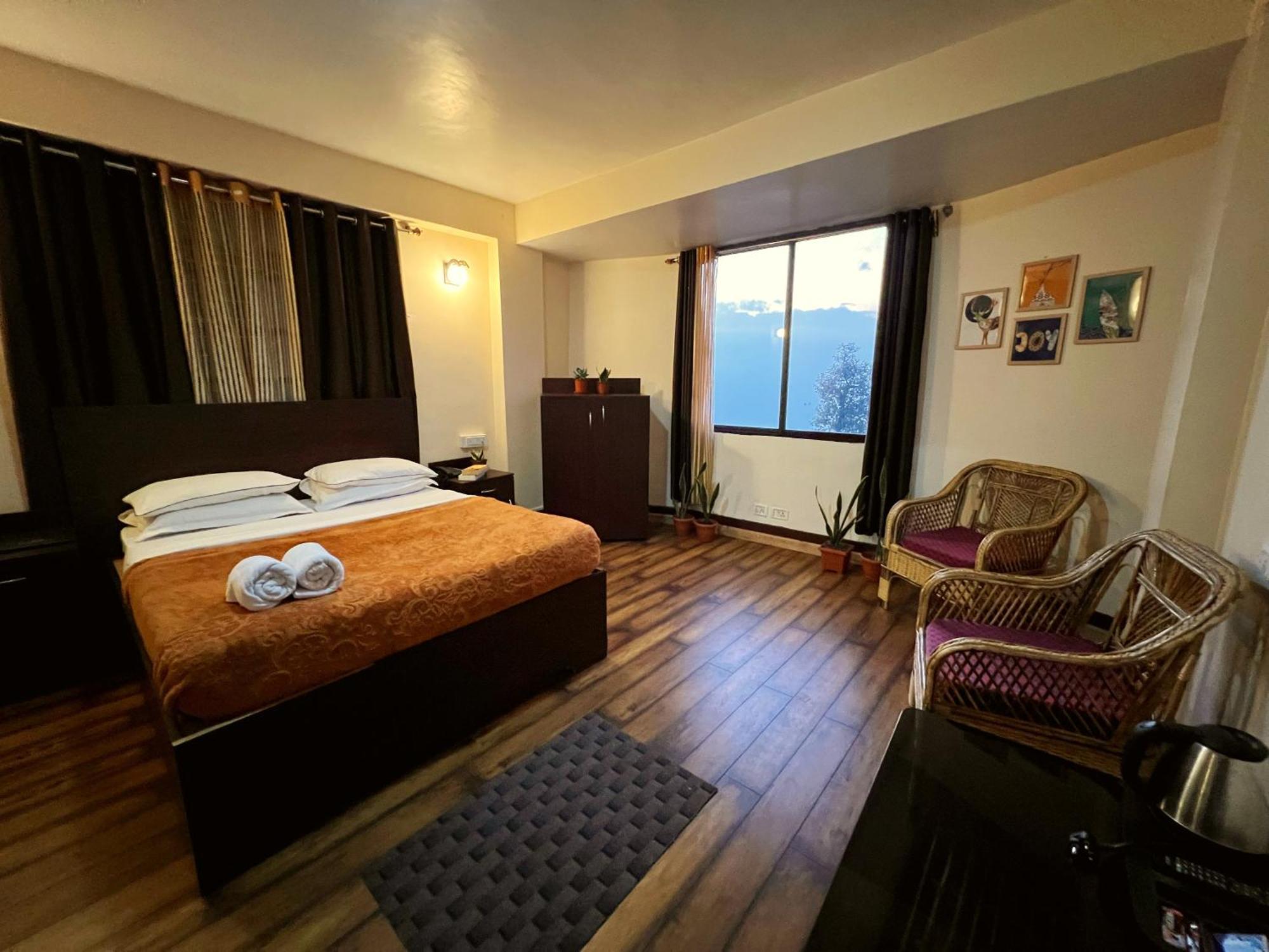 Darjeeling Heights - A Boutique Mountain View Homestay Room photo